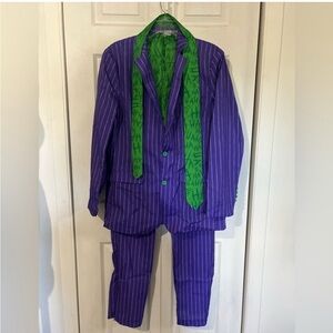The Joker Purple and Green Striped Men's Suit with tie Halloween costume size M
